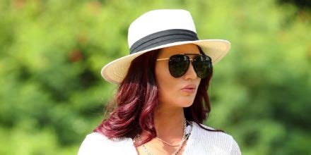 amy childs gucci sunglasses|Gucci.